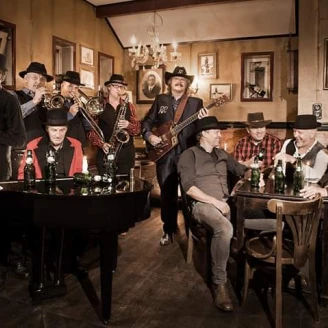 Oerend Hard - Normaal Tribute